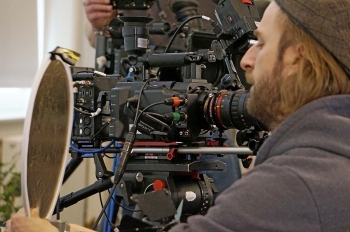 The light is a little bit too hard over there